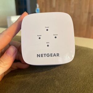 Netgear | AC1200 WiFi Range Extender
